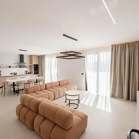 Private Villa *